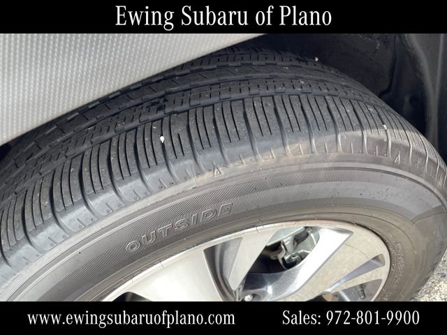 Used 2025 Subaru Ascent Premium image 27