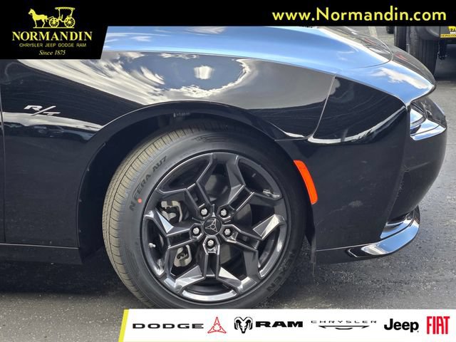 New 2026 Dodge Charger R/T w/ Blacktop Package AWD/4WD image 3