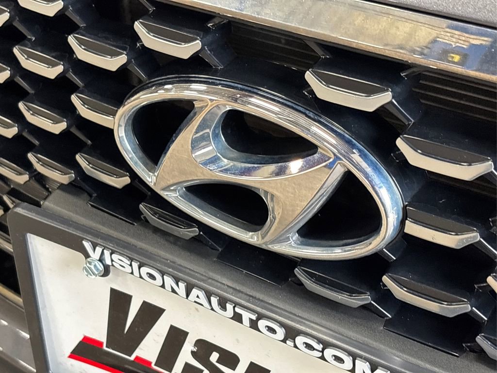 Used 2018 Hyundai Elantra GT w/ Tech Package 03 image 13