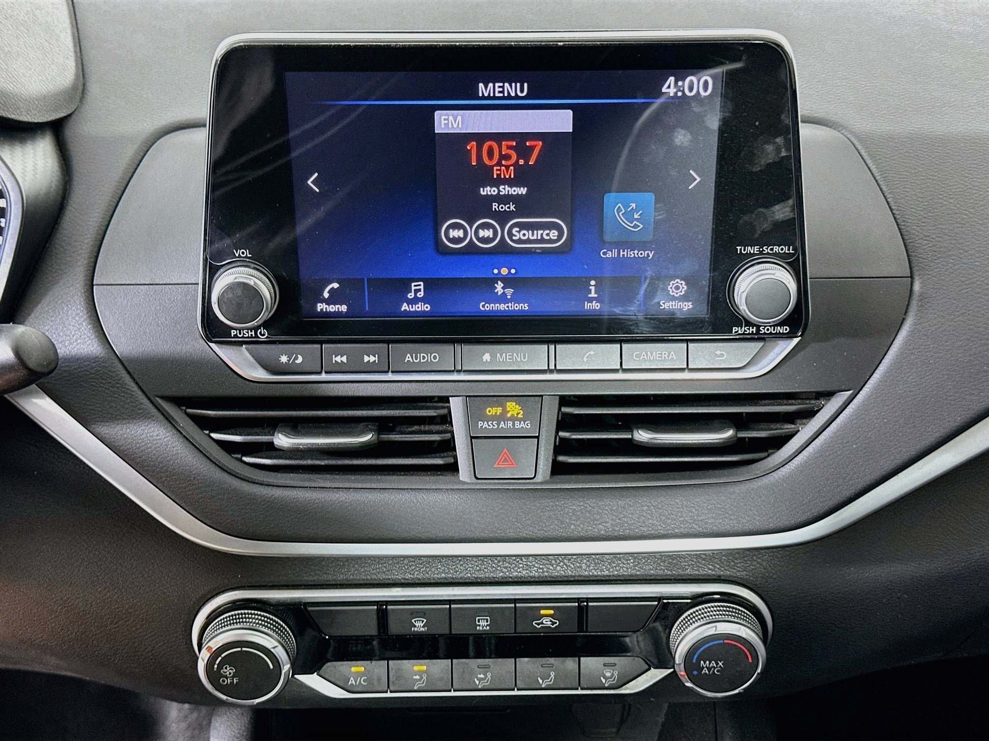 Used 2022 Nissan Altima 2.5 SV FWD image 23