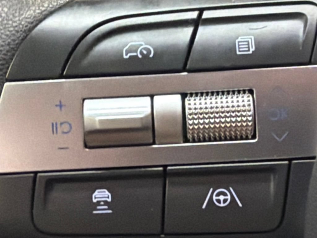 Certified 2025 Hyundai Sonata SE FWD image 20