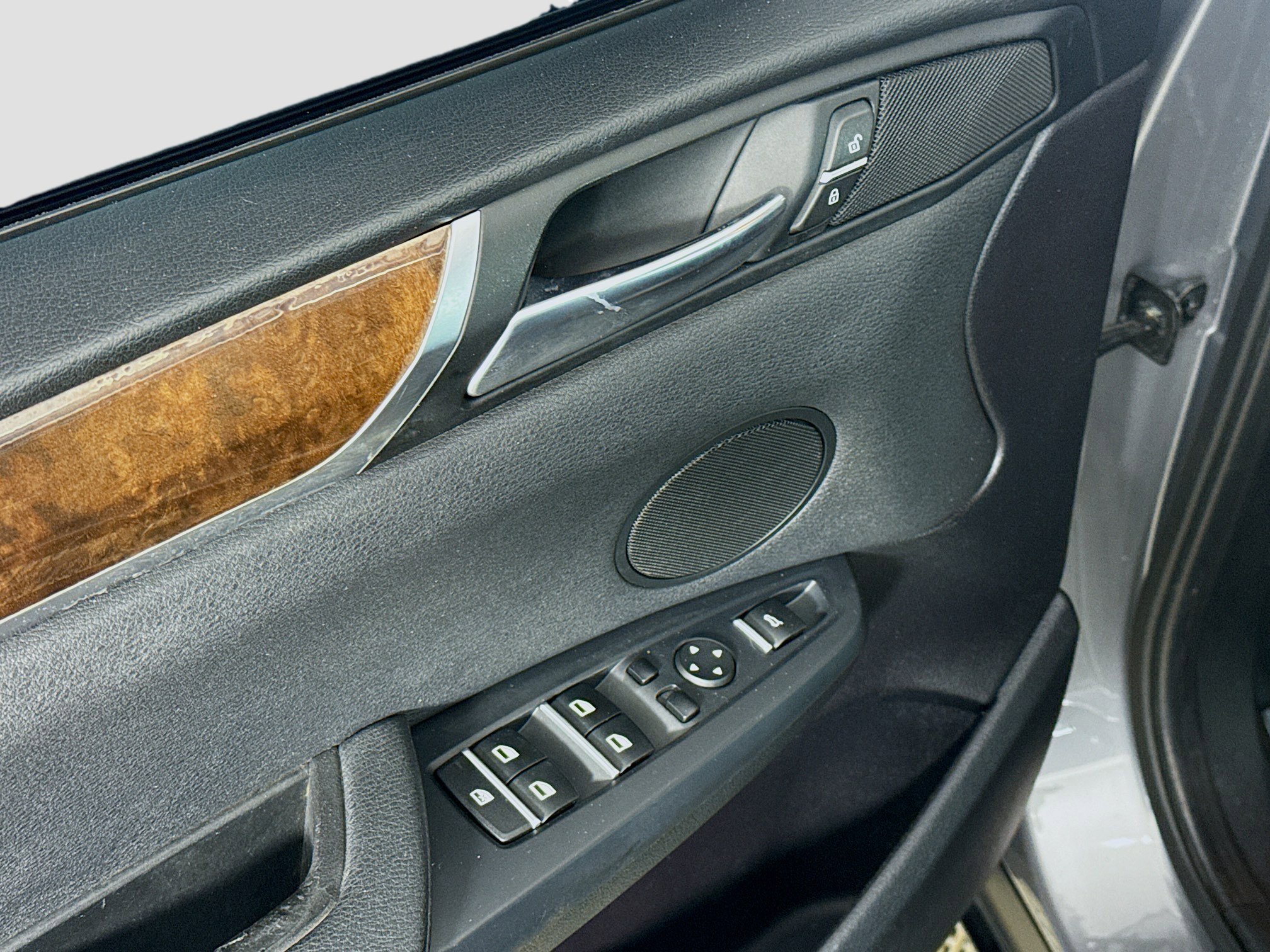 Used 2016 BMW X3 xDrive28i w/ Driver Assistance Package image 24