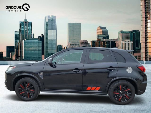 Used 2021 Mitsubishi Outlander Sport Black Edition image 2