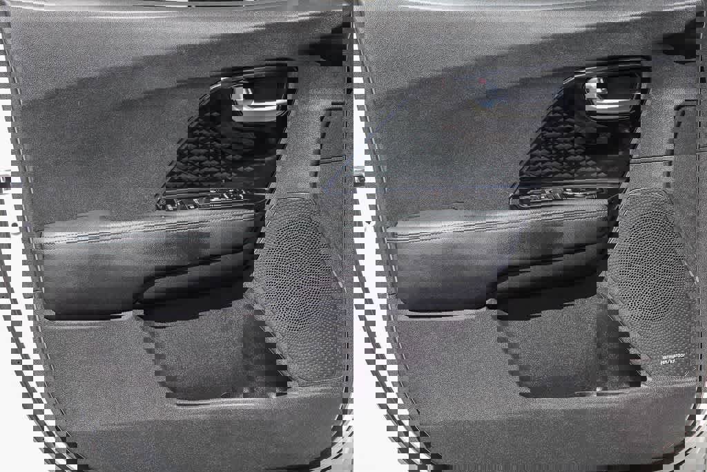 Certified 2022 Kia Niro EX Premium image 19