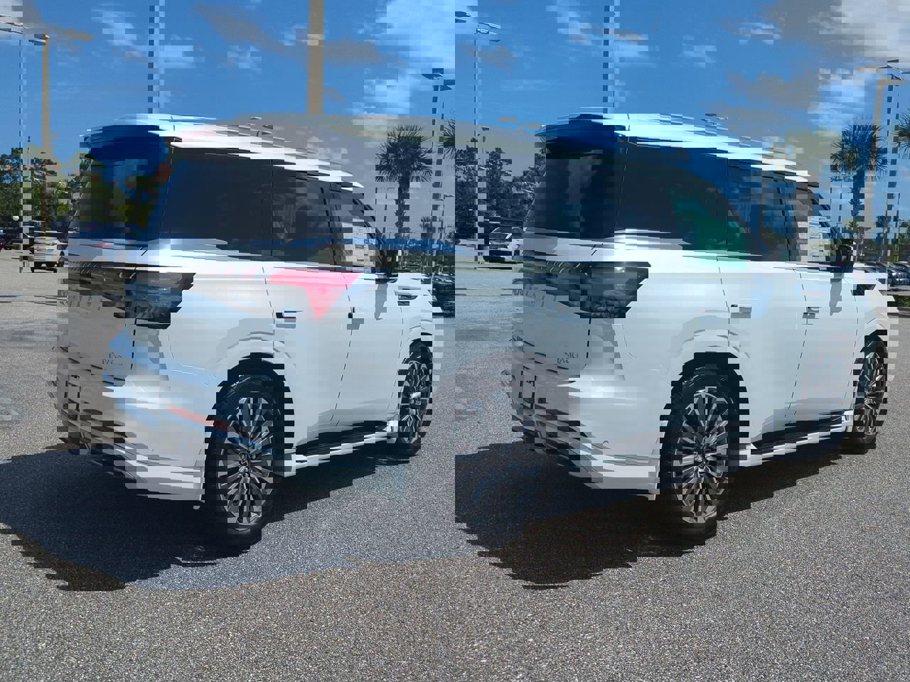 New 2026 INFINITI QX80 Luxe w/ Cargo Package image 4