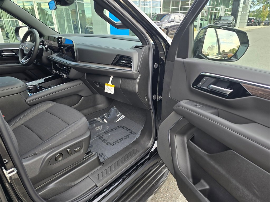 New 2025 Chevrolet Suburban LS w/ Max Trailering Package image 12