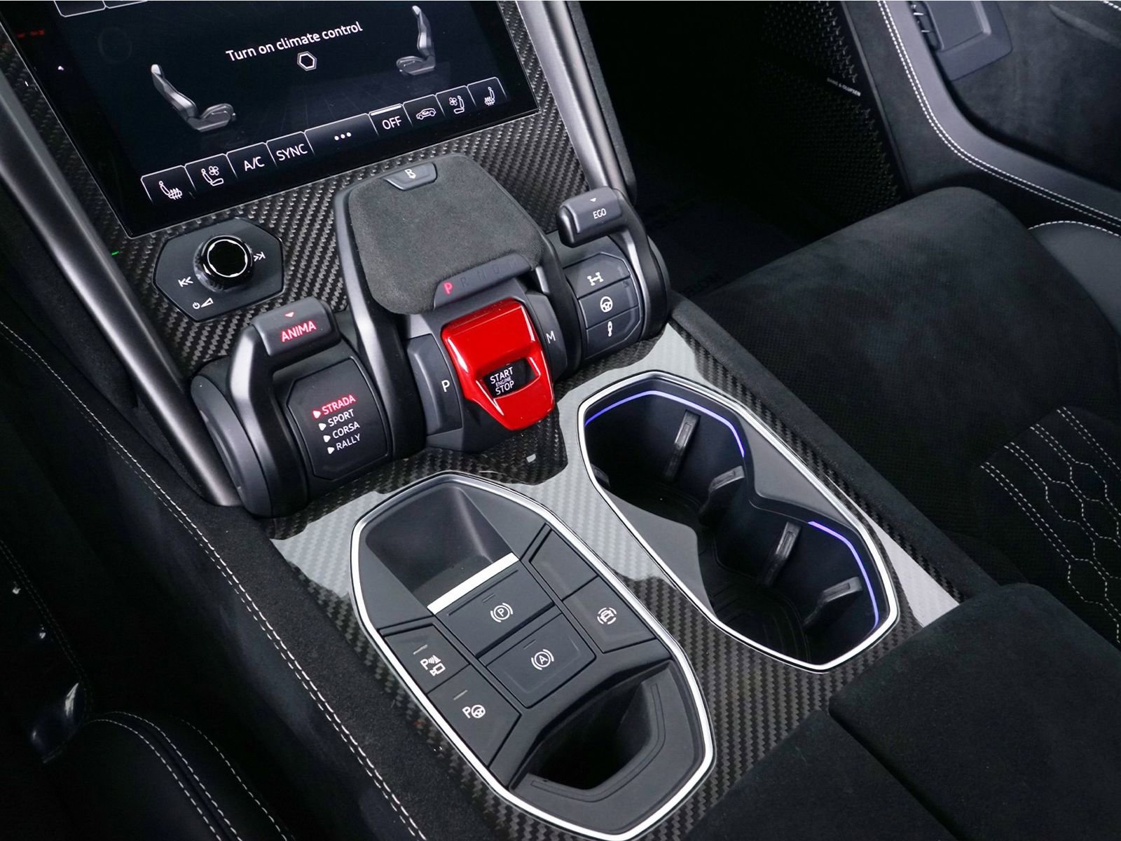 Used 2023 Lamborghini Urus Performante image 30