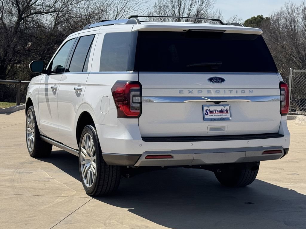Used 2023 Ford Expedition Limited image 6