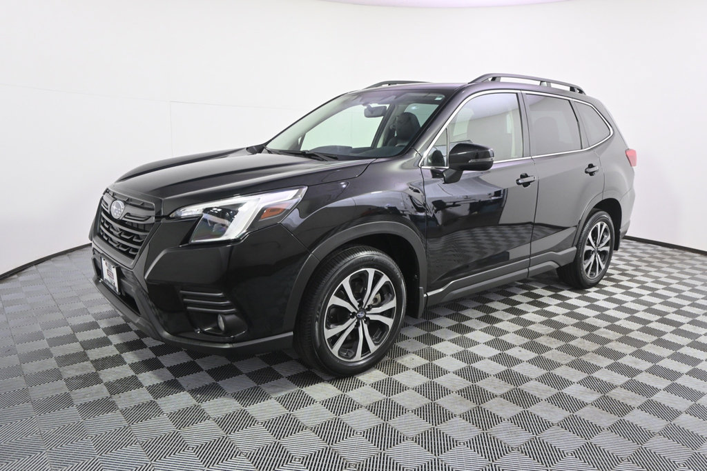 Used 2023 Subaru Forester Limited AWD/4WD image 2