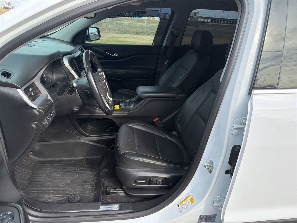 Used 2021 GMC Acadia SLT w/ Technology Package image 6
