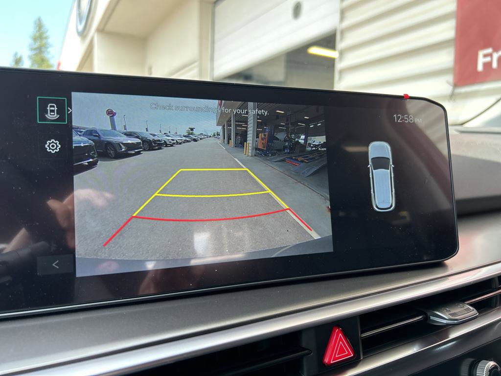 New 2025 Kia Sorento EX image 23