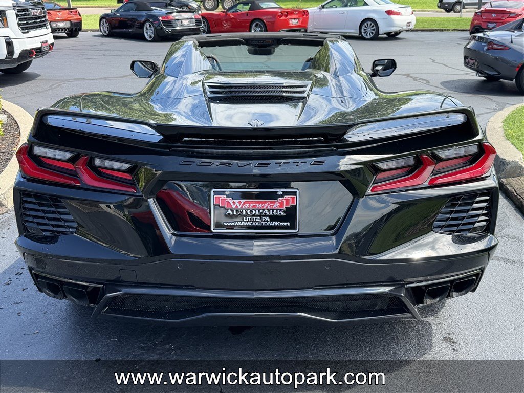 Used 2024 Chevrolet Corvette Stingray Premium Conv w/ Z51 Performance Package RWD image 10