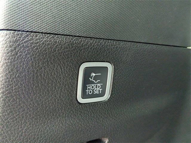 New 2025 Jeep Wagoneer L Series II w/ Convenience Group I image 34