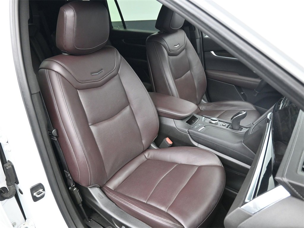 Certified 2023 Cadillac XT6 Premium Luxury w/ Technology Package image 18