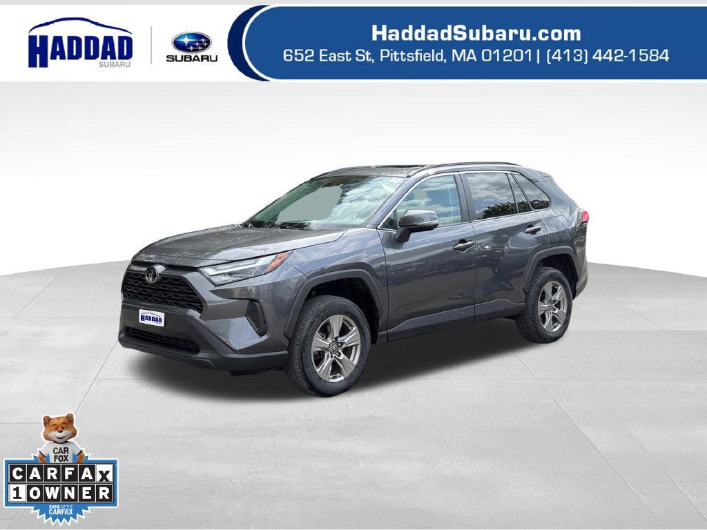 Used 2024 Toyota RAV4 XLE AWD/4WD image 1