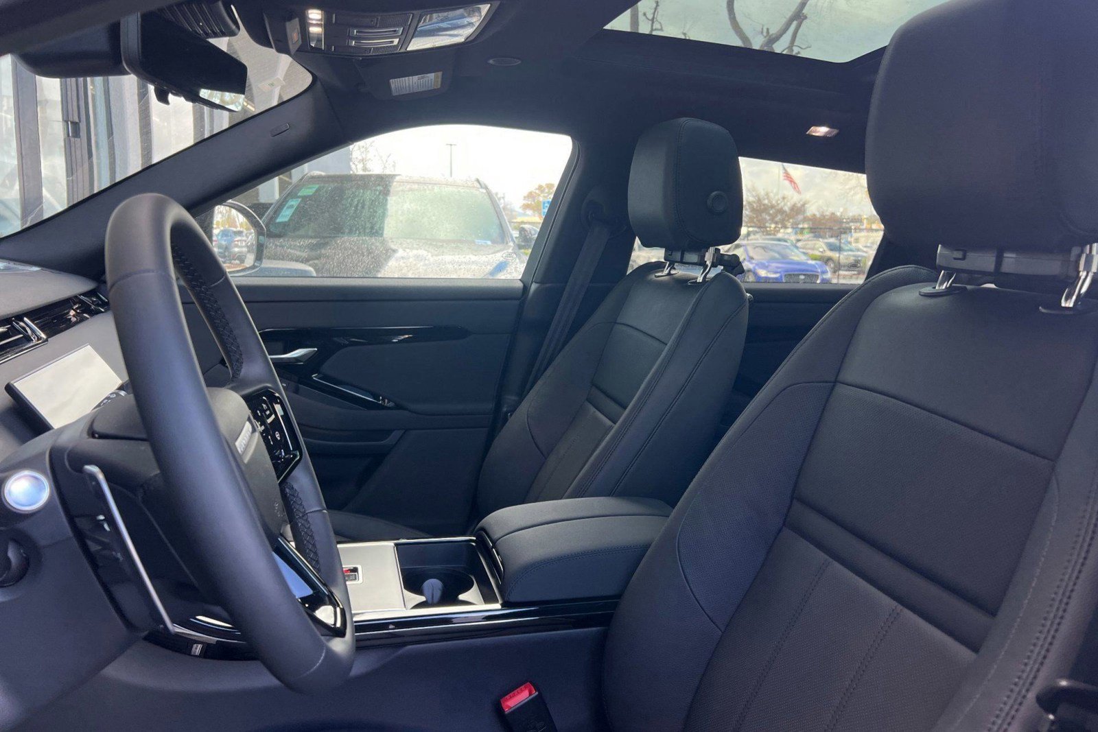 New 2026 Land Rover Range Rover Evoque Dynamic SE AWD/4WD image 23