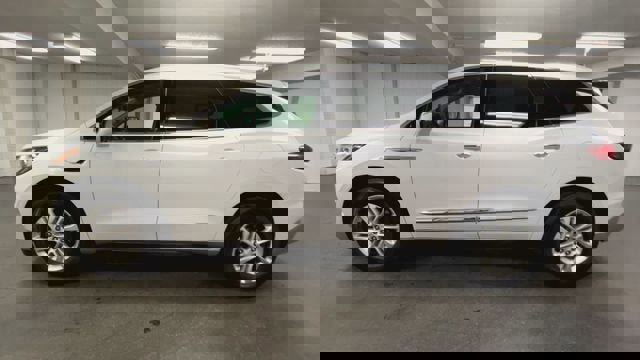 Certified 2021 Buick Enclave Essence w/ Sound and Sites Package image 5