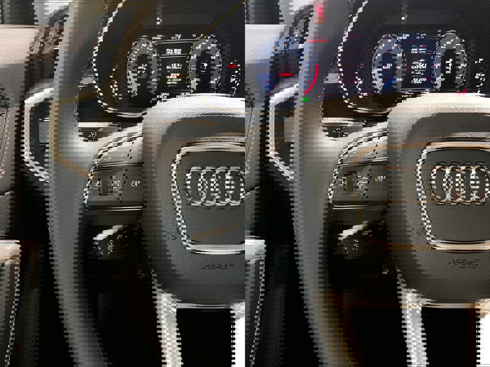 Certified 2025 Audi Q3 2.0T Premium image 19