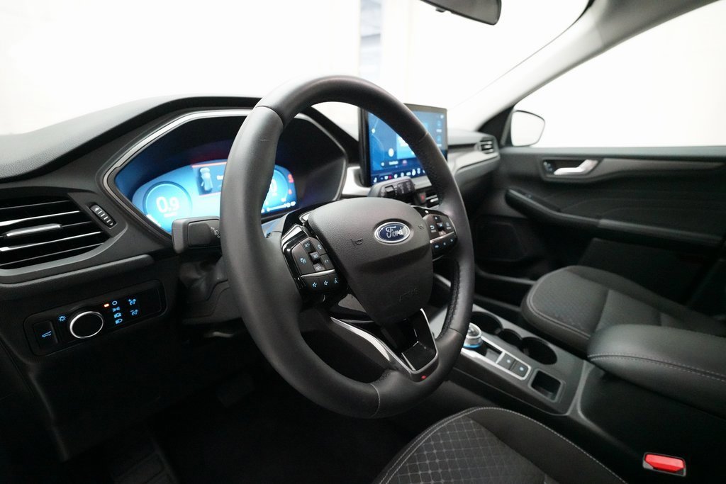 Used 2023 Ford Escape Active w/ Tech Pack #2 image 8