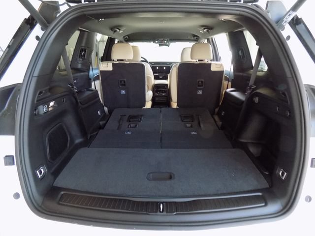 New 2026 Jeep Grand Cherokee L Limited w/ Trailer Tow Package RWD image 28