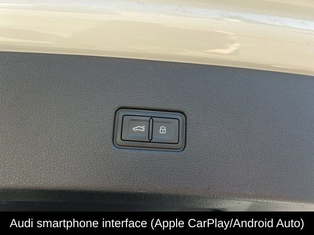 Used 2022 Audi SQ8 Prestige w/ Prestige Package image 32