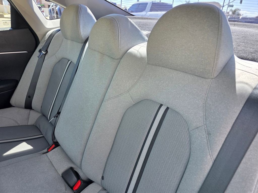 Used 2021 Hyundai Sonata SE image 16