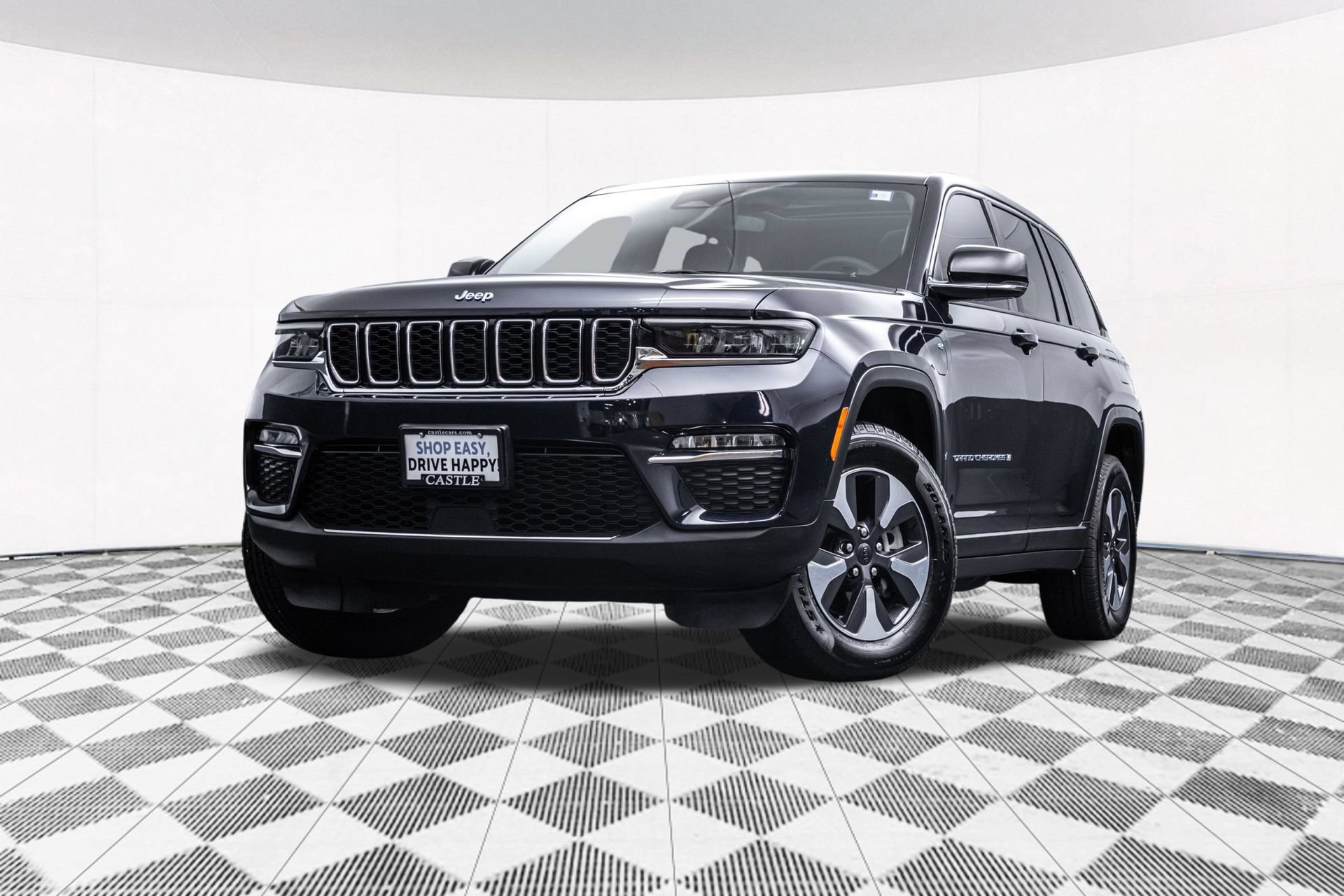 Used 2024 Jeep Grand Cherokee Limited 4xe AWD/4WD image 2