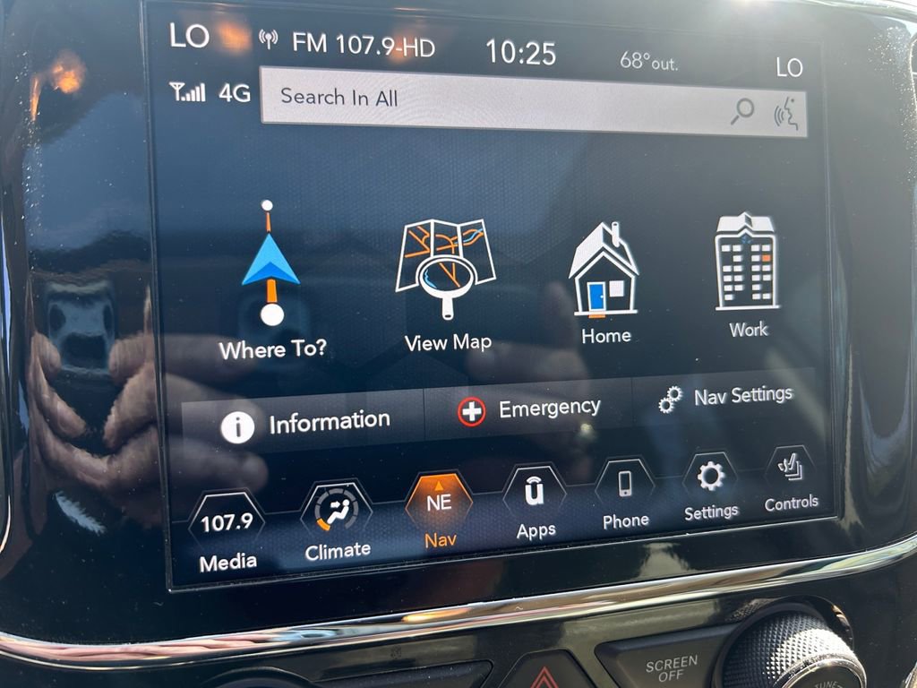 Certified 2020 Jeep Grand Cherokee Limited AWD/4WD image 21
