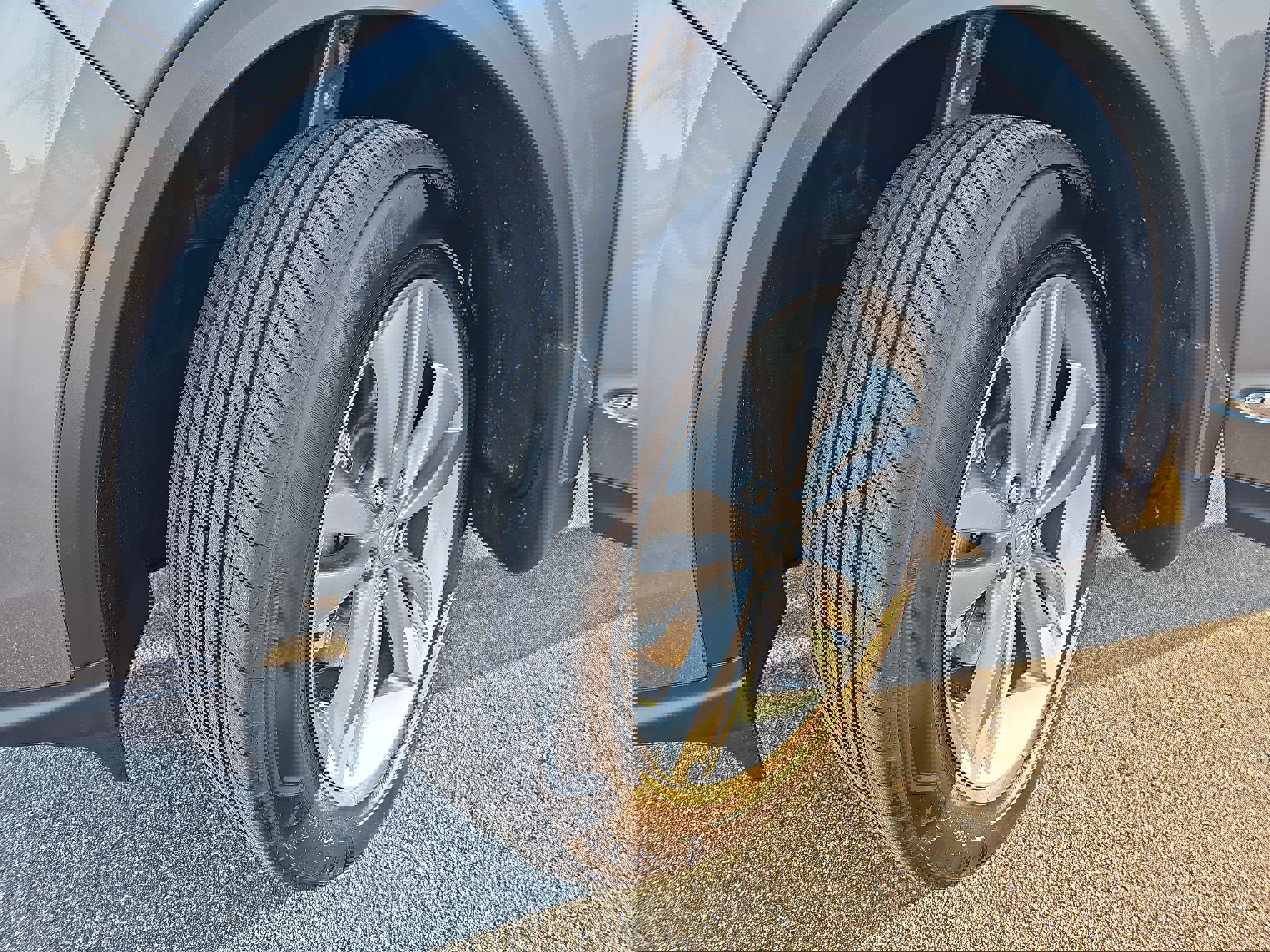 Used 2025 Acura MDX SH-AWD image 32