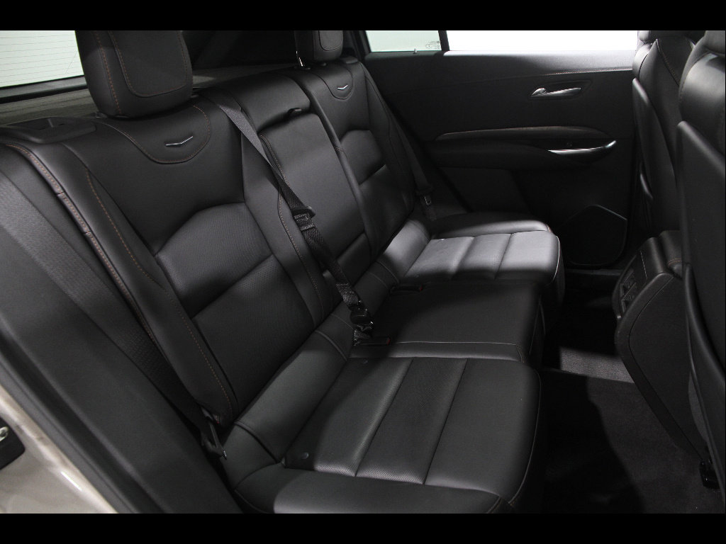 Used 2023 Cadillac XT4 Sport image 19