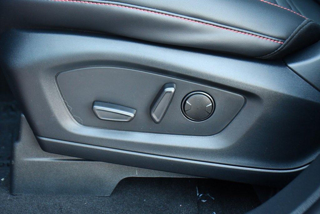 New 2026 Ford Explorer ST-Line w/ ST-Line Street Pack image 14