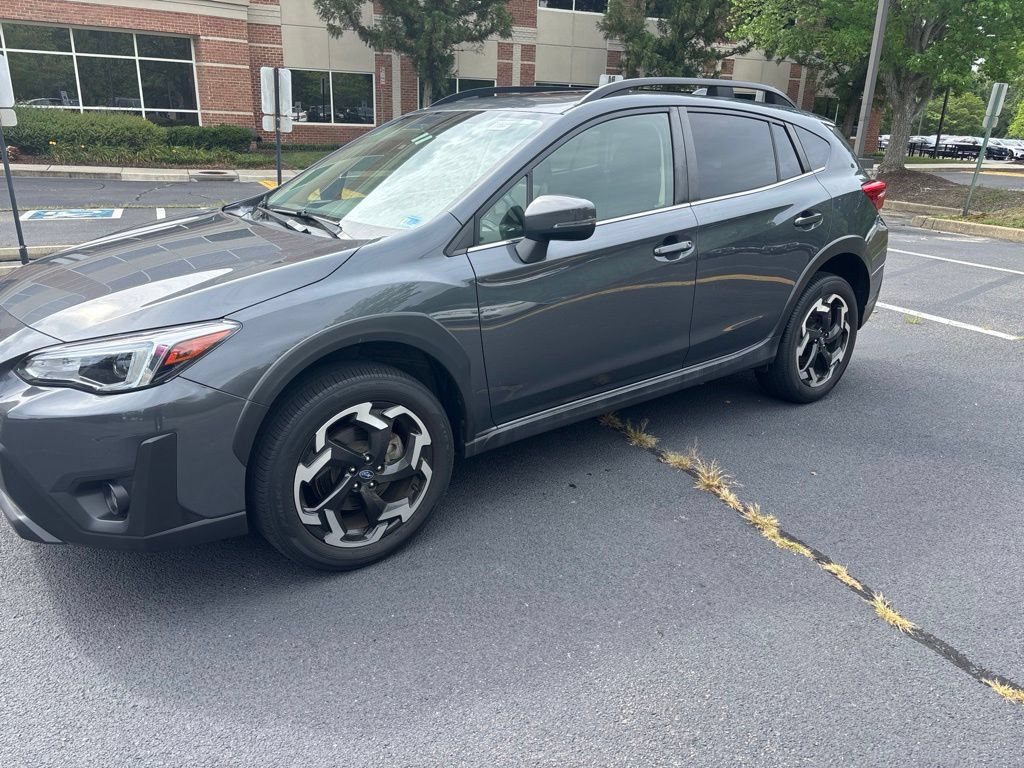 Used 2023 Subaru Crosstrek 2.5i Limited AWD/4WD image 2