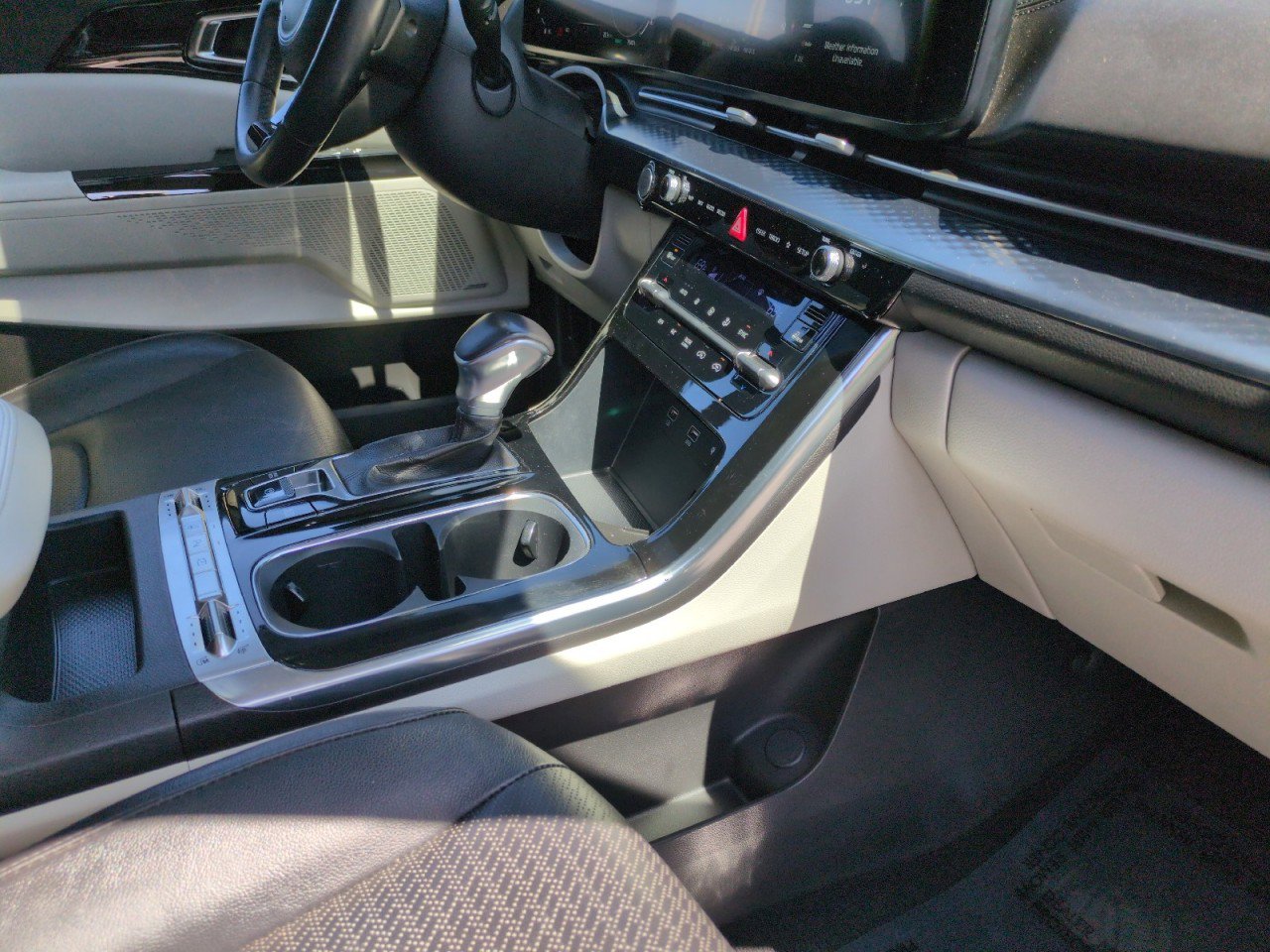Used 2022 Kia Carnival SX Prestige FWD image 51