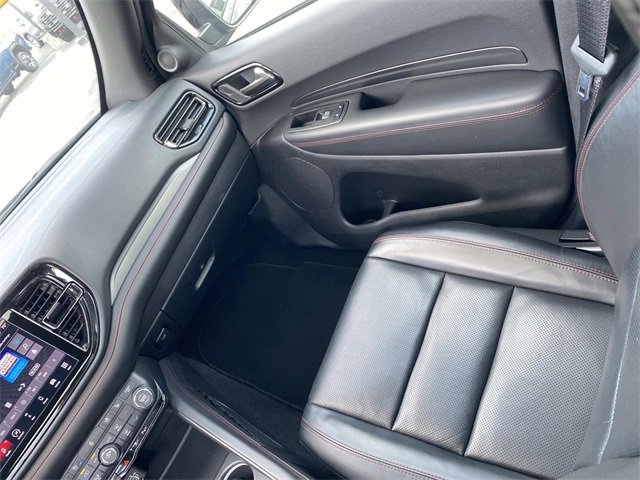 Used 2024 Dodge Durango GT image 31