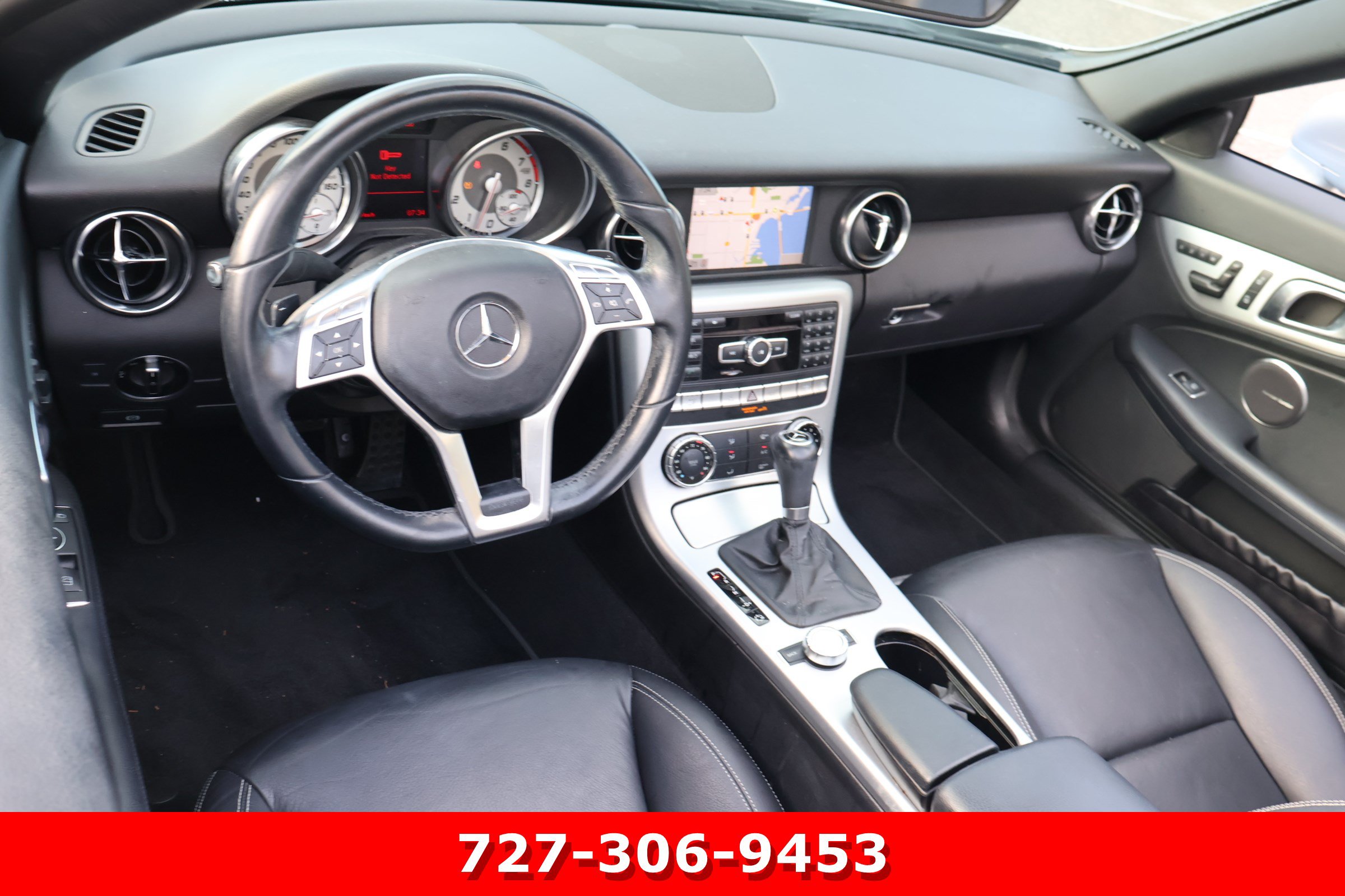 Used 2013 Mercedes-Benz SLK 350 image 16
