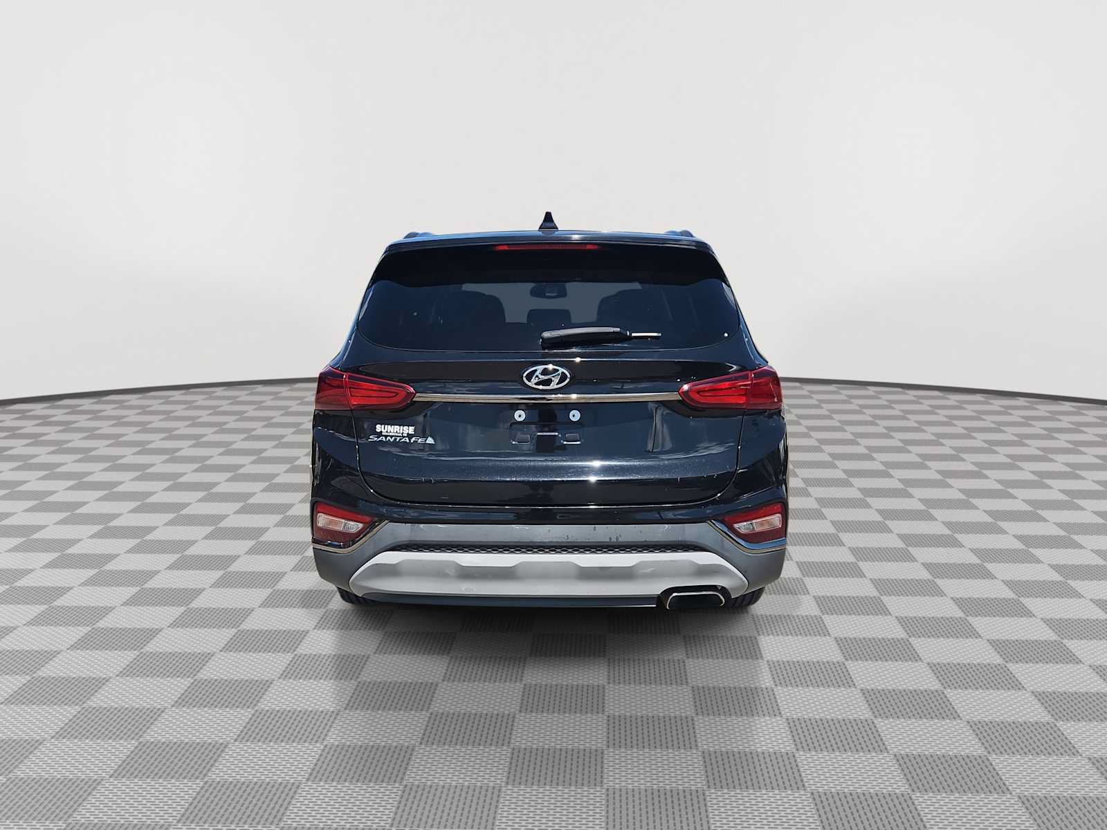 Used 2019 Hyundai Santa Fe SEL FWD image 7
