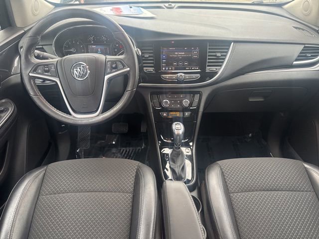 Used 2022 Buick Encore Preferred w/ Safety Package image 24