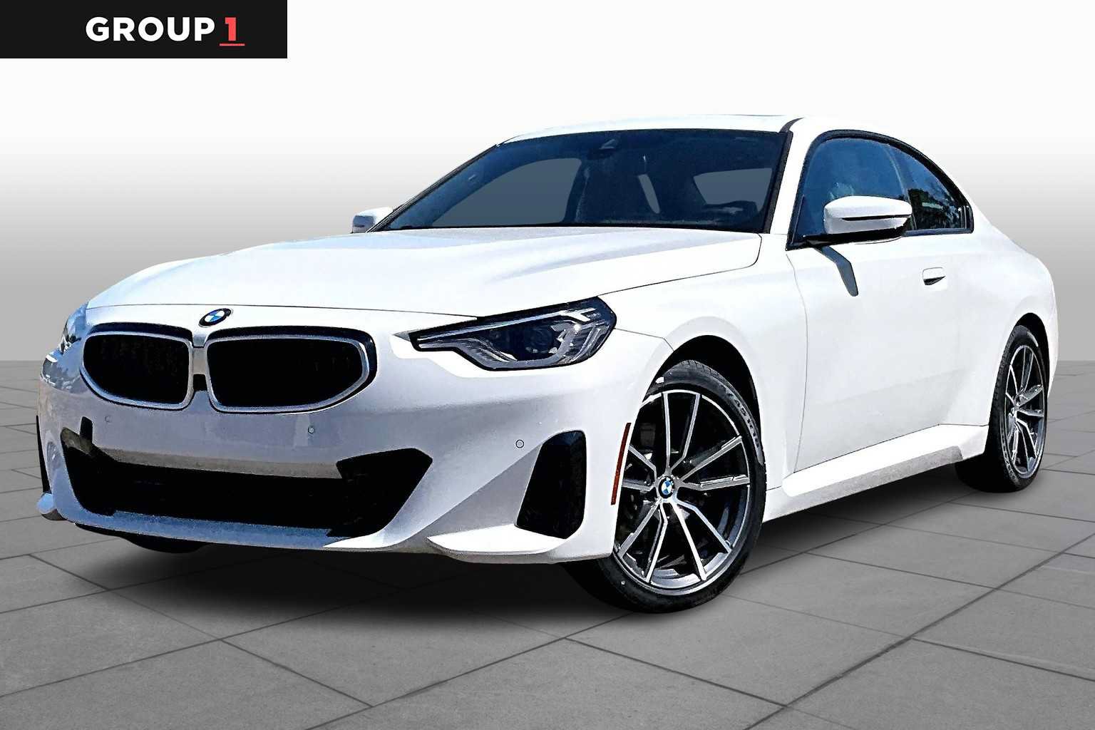 New 2025 BMW 230i xDrive Coupe w/ Premium Package AWD/4WD image 1