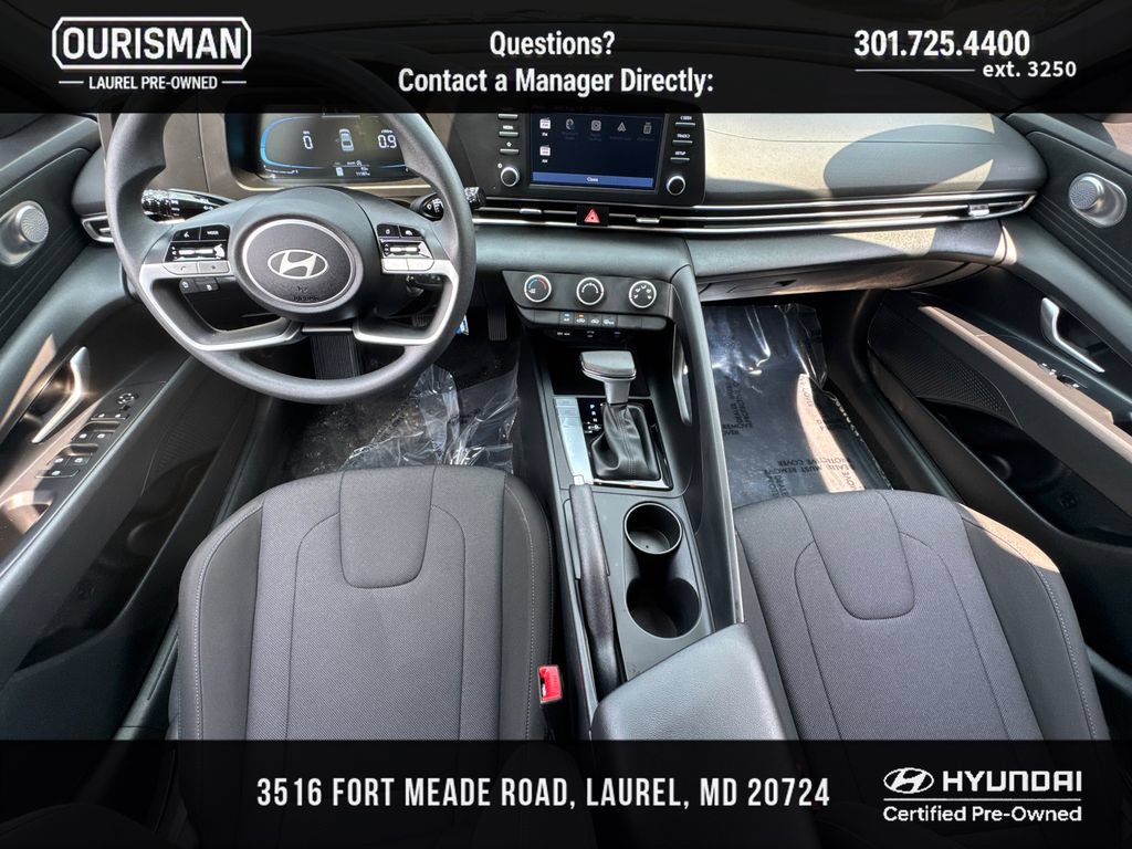 Certified 2025 Hyundai Elantra SE FWD image 15
