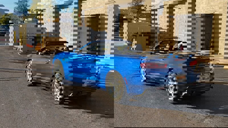 Used 2018 Chevrolet Camaro LT image 3