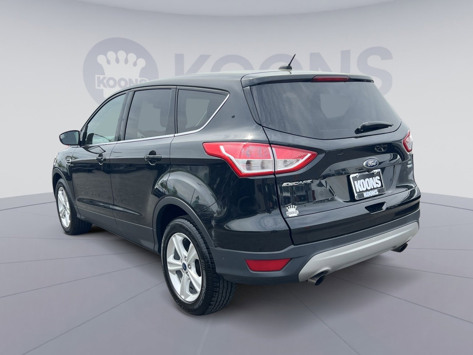 Used 2015 Ford Escape SE image 8