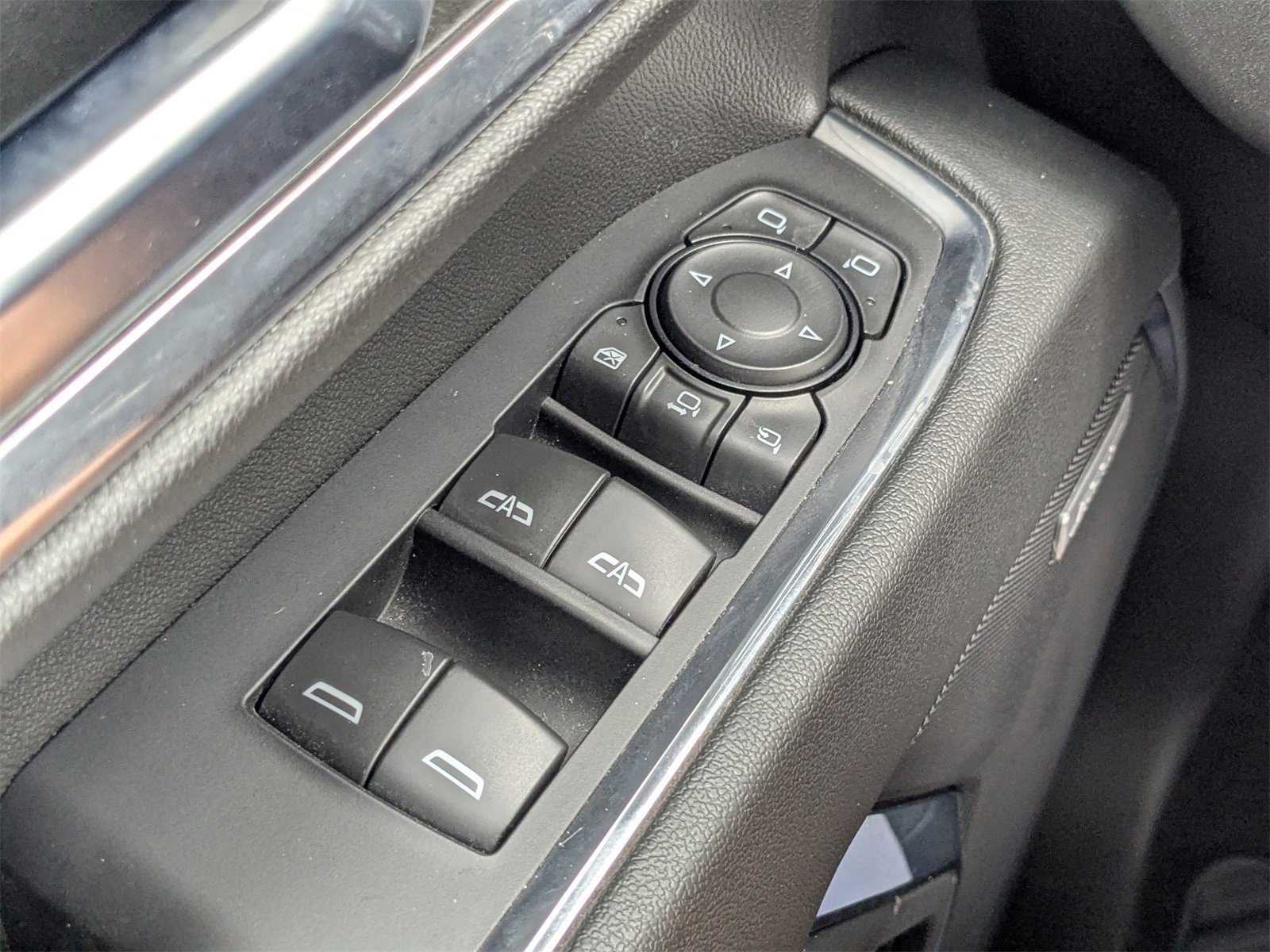 Used 2024 Chevrolet Silverado 2500 LTZ image 22