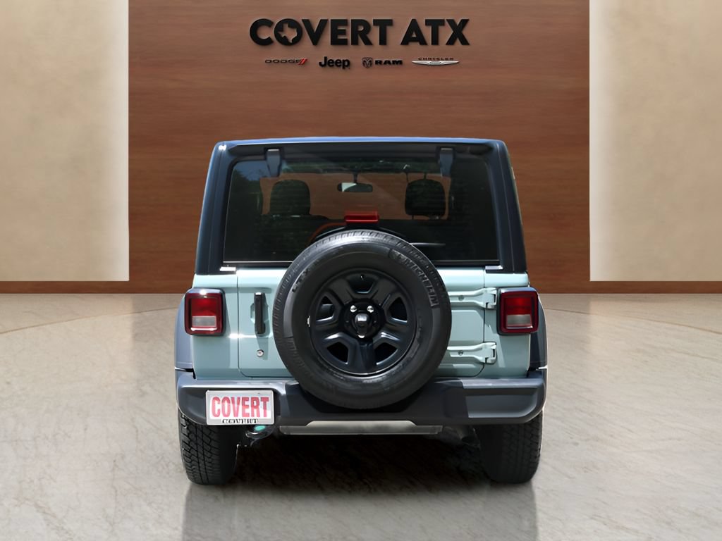 Used 2023 Jeep Wrangler Sport AWD/4WD image 4
