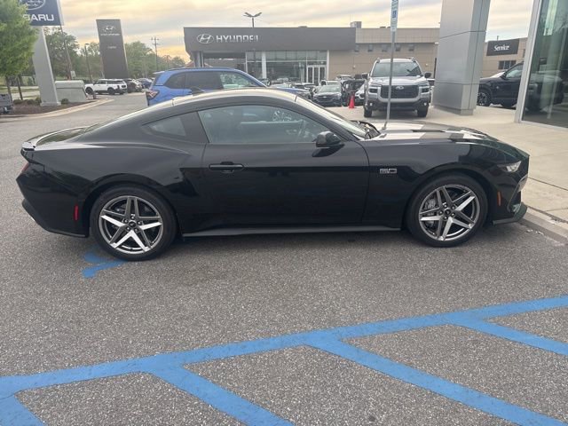 Used 2024 Ford Mustang GT image 1