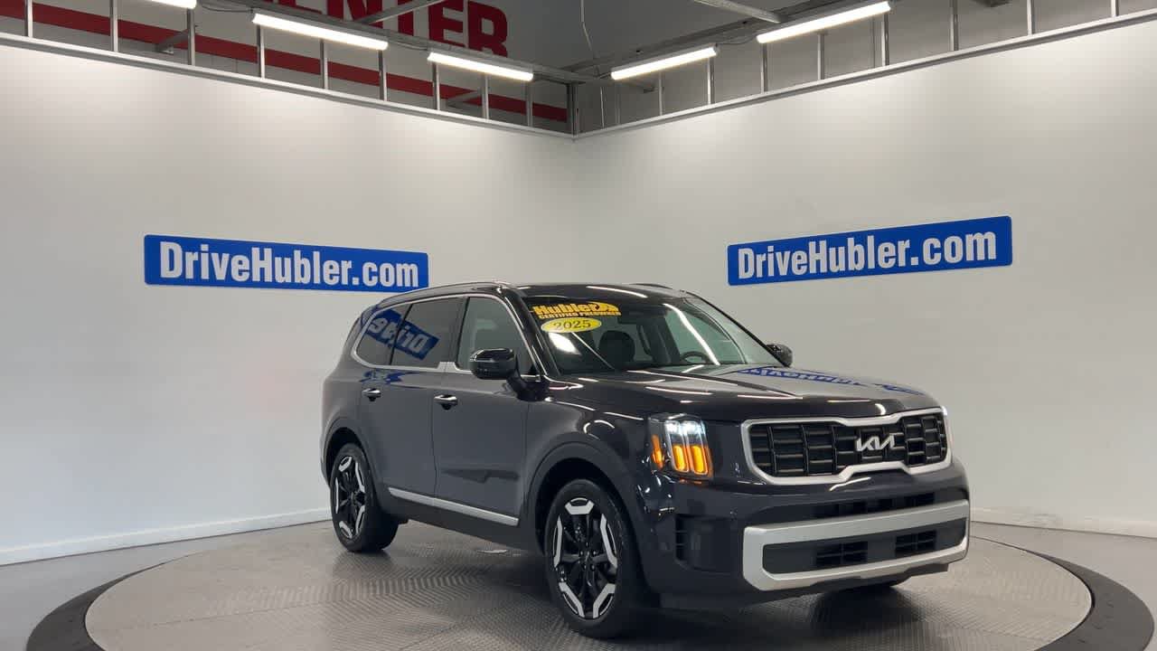 Used 2025 Kia Telluride S FWD image 4