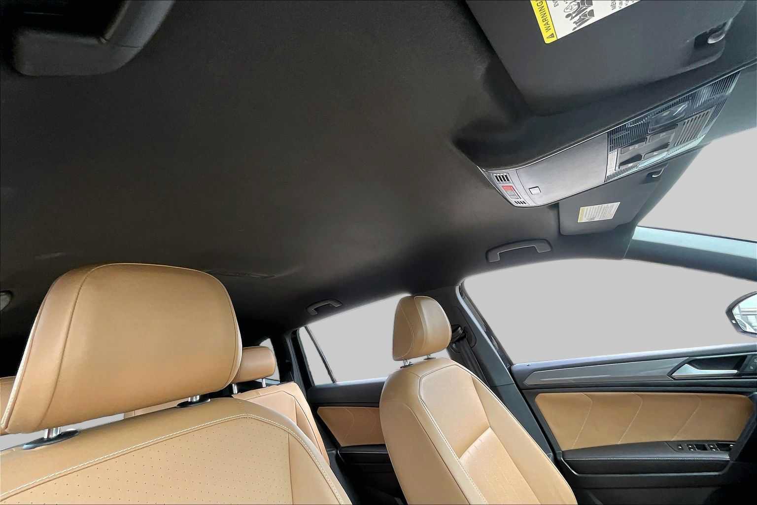 Used 2023 Volkswagen Tiguan SE FWD image 13