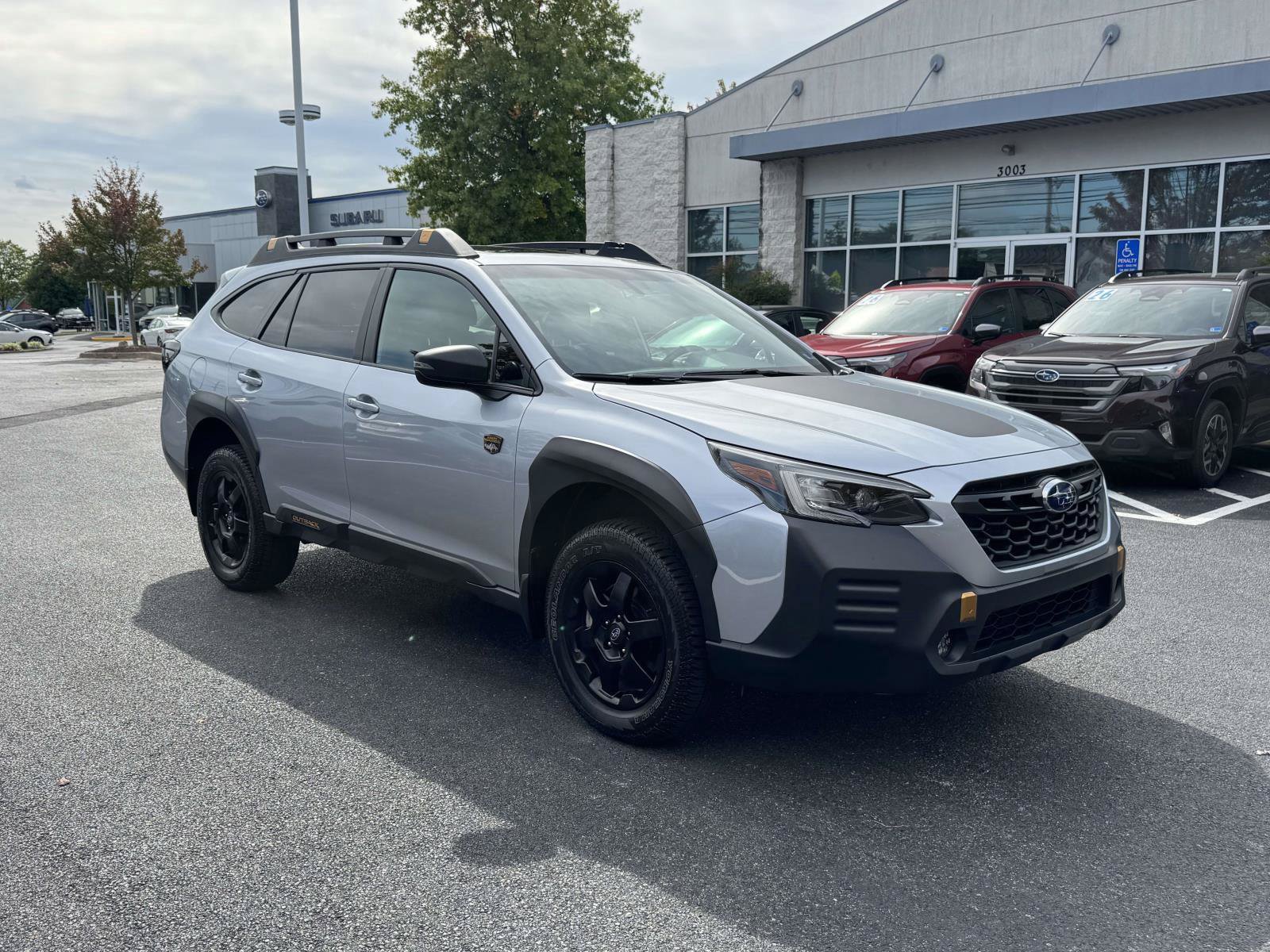 Used 2022 Subaru Outback Wilderness w/ Wilderness Package AWD/4WD image 5