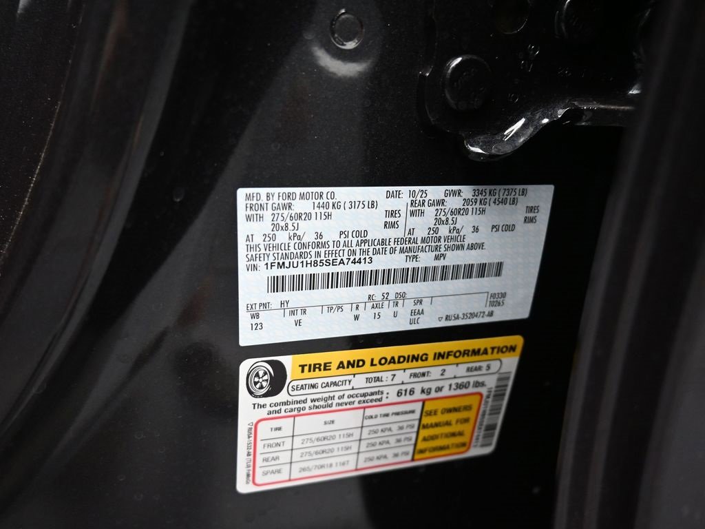 New 2025 Ford Expedition Active image 19