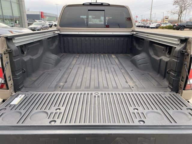Used 2023 Nissan Titan PRO-4X image 4