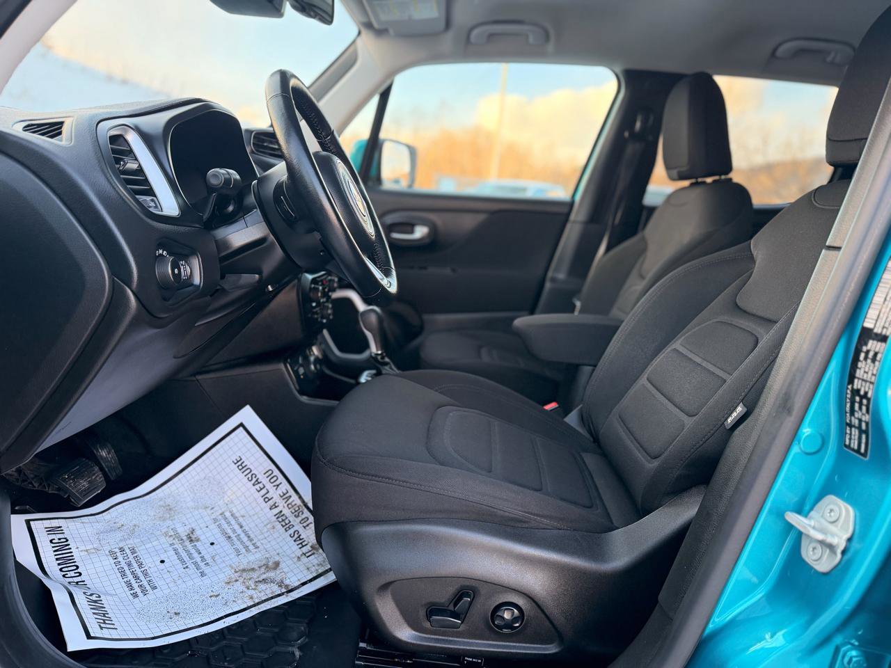 Used 2021 Jeep Renegade Latitude w/ Convenience Group image 17